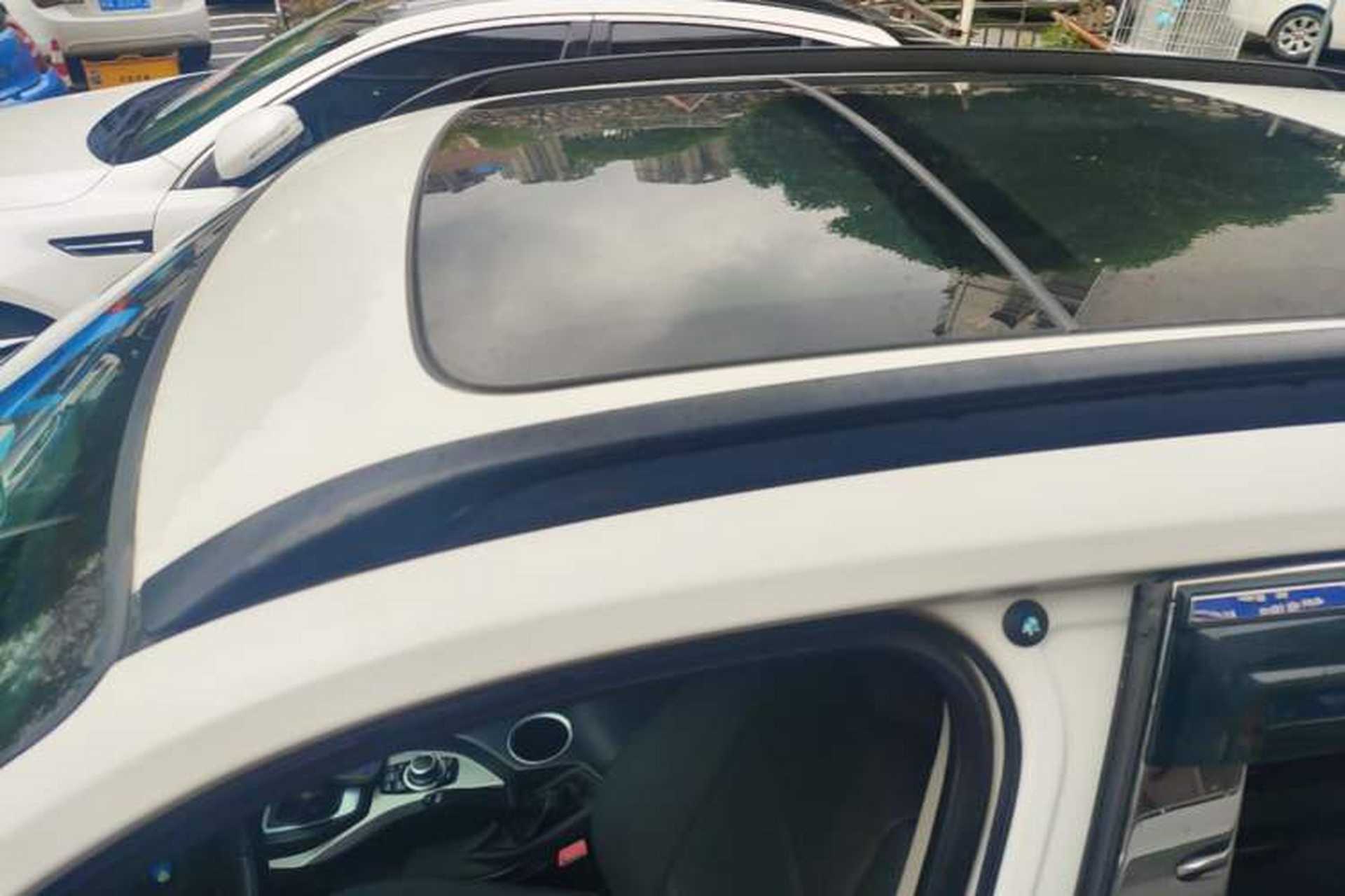 Used BMW X1 2014 sDrive18i Leading Model Roof