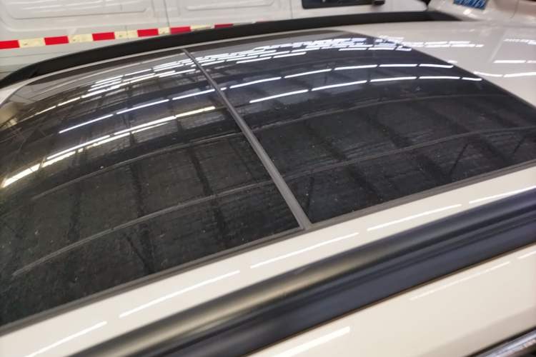 Used BMW X1 2014 sDrive18i Fashion Model Roof