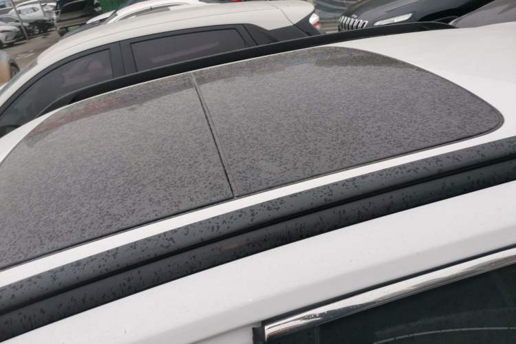 Used BMW X1 2014 sDrive18i Fashion Model Roof