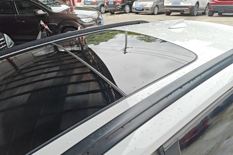 Used BMW X1 2014 sDrive18i Leading Model Roof
