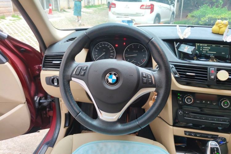 Used BMW X1 2014 sDrive18i Leading Model Steering Wheel