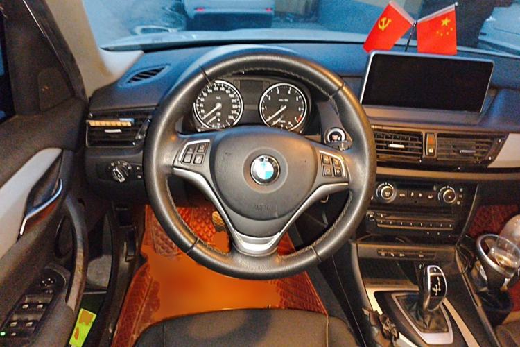 Used BMW X1 2014 sDrive18i Fashion Model Steering Wheel