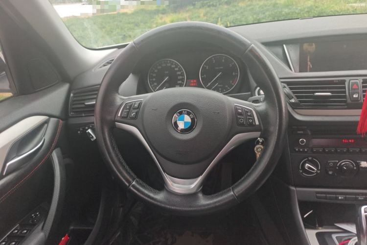 Used BMW X1 2014 sDrive18i Fashion Model Steering Wheel