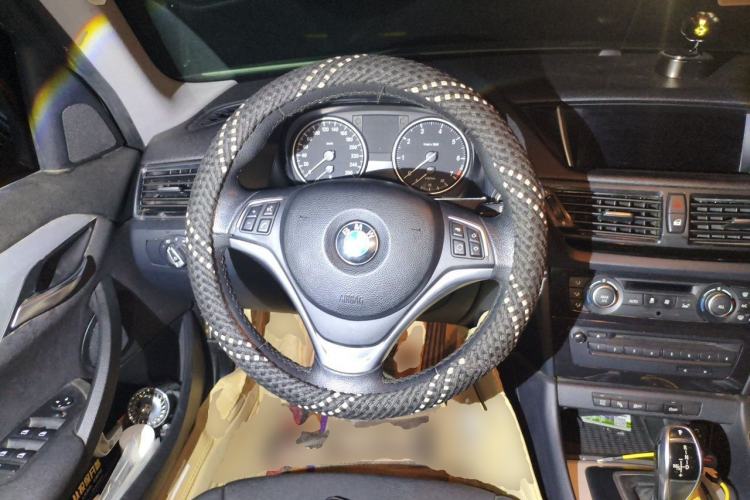 Used BMW X1 2014 sDrive18i Leading Model Steering Wheel