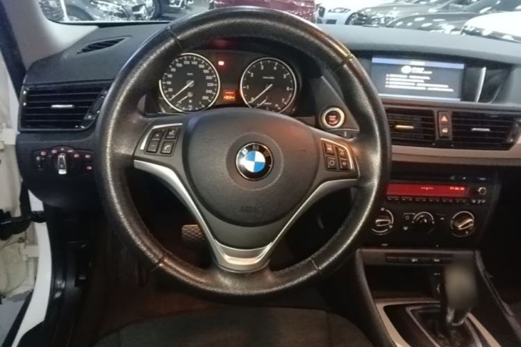 Used BMW X1 2014 sDrive18i Fashion Model Steering Wheel