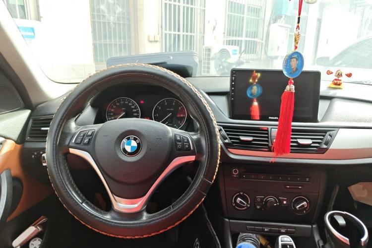 Used BMW X1 2014 sDrive18i Fashion Model Steering Wheel