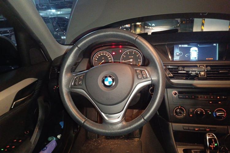 Used BMW X1 2014 sDrive18i Fashion Model Steering Wheel