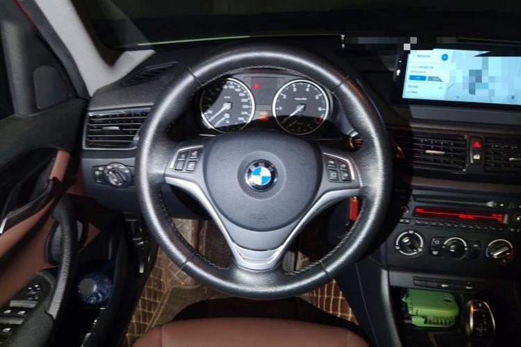 Used BMW X1 2014 sDrive18i Fashion Model Steering Wheel