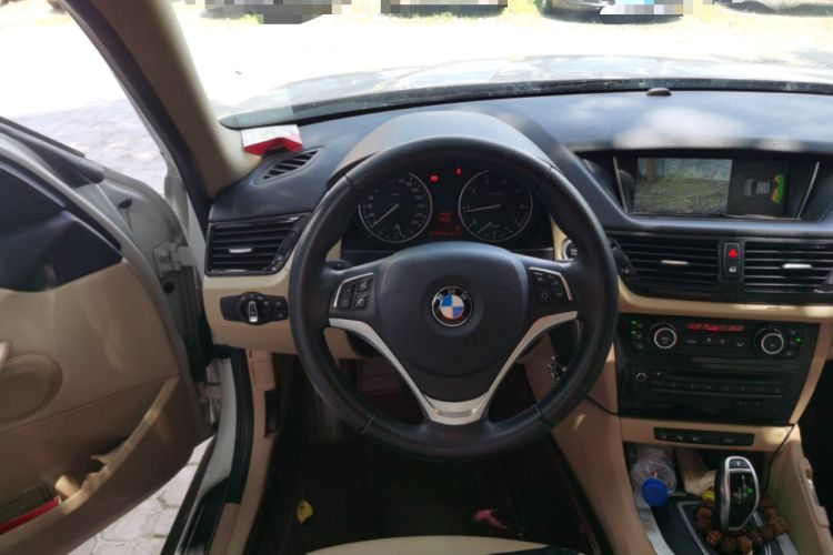 Used BMW X1 2014 sDrive18i Fashion Model Steering Wheel