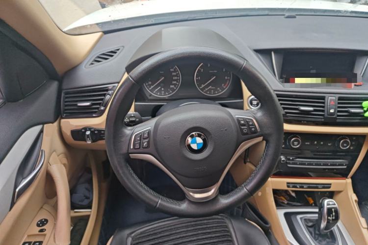 Used BMW X1 2014 sDrive18i Leading Model Steering Wheel