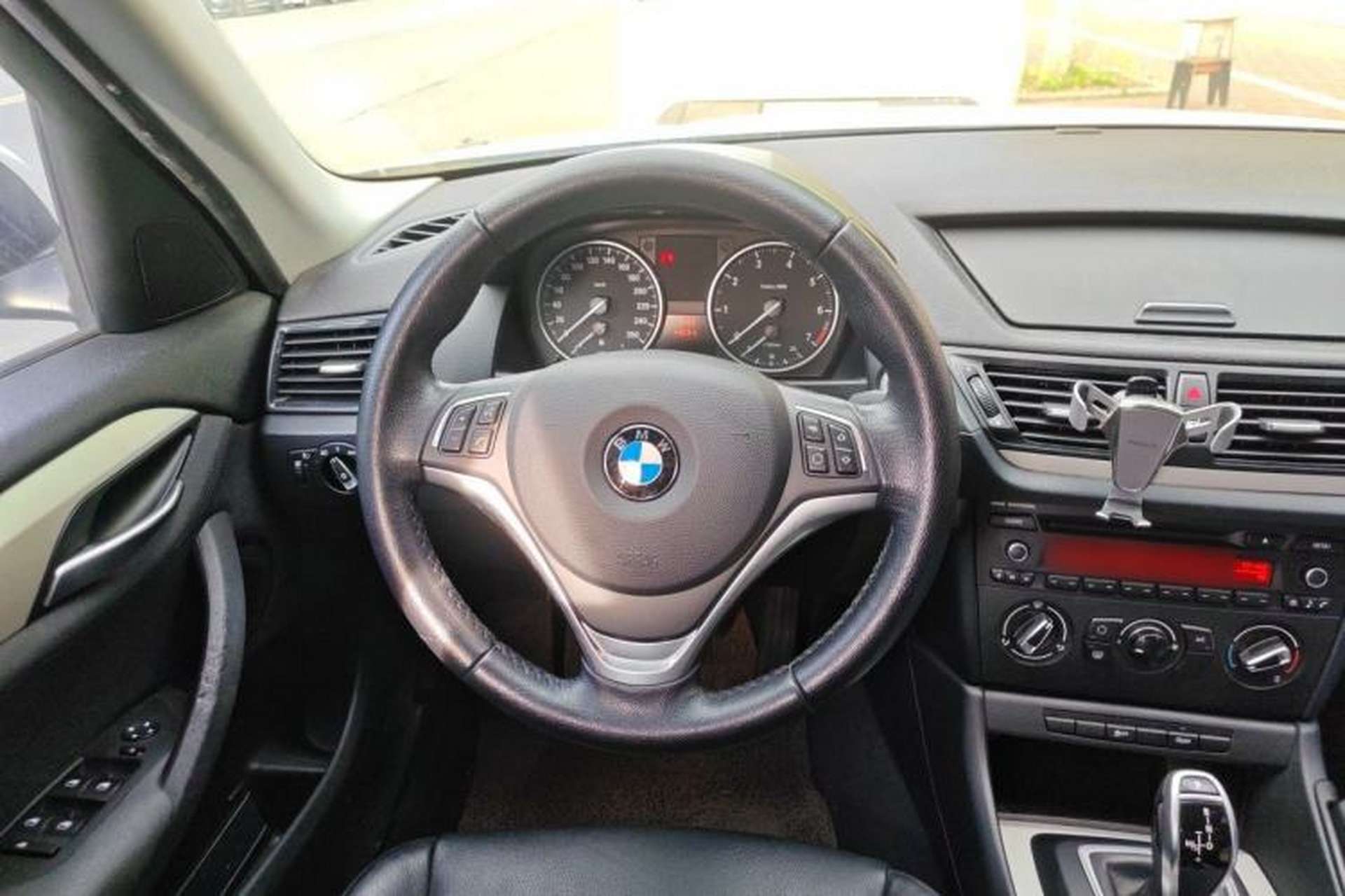 Used BMW X1 2014 sDrive18i Fashion Model Steering Wheel