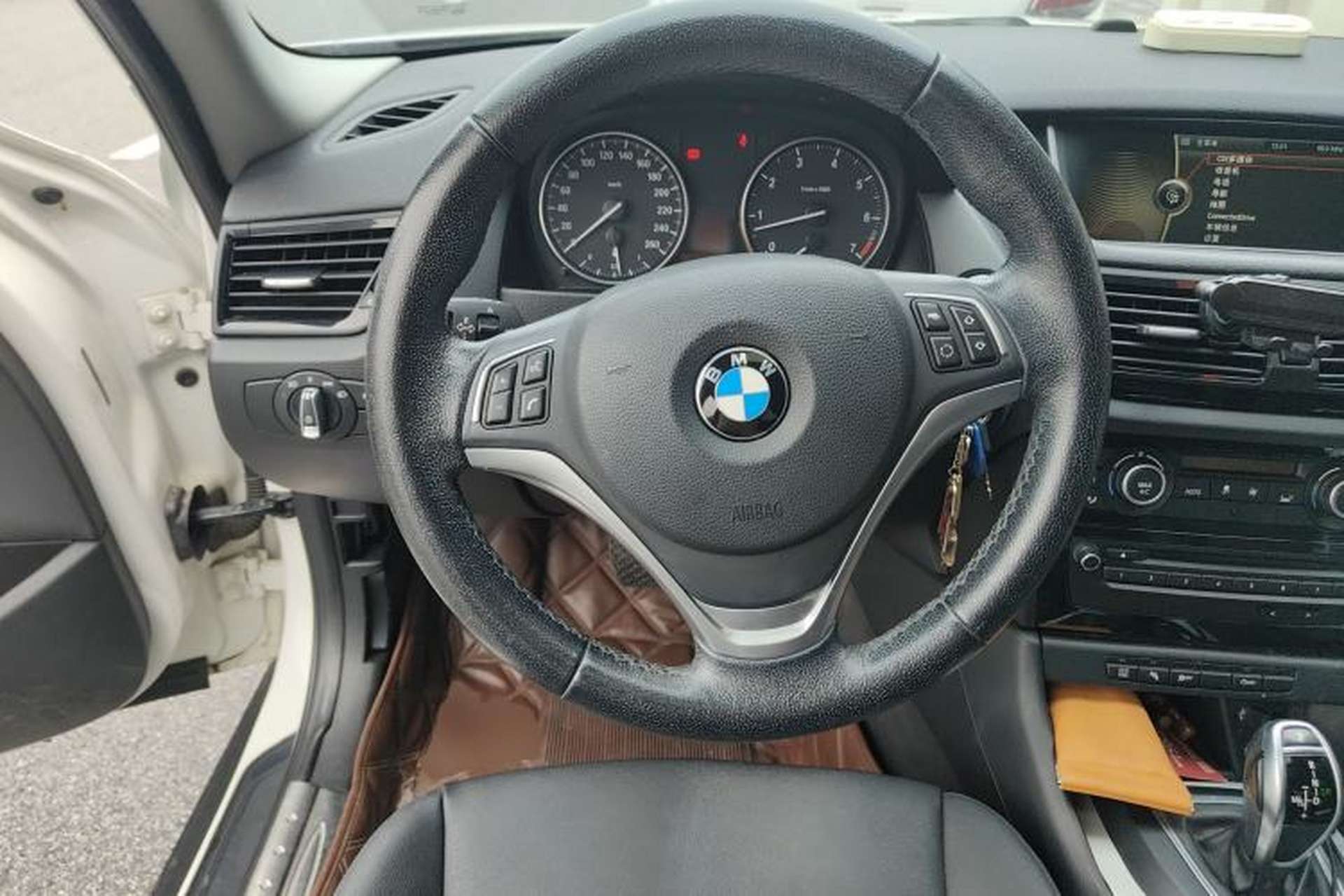 Used BMW X1 2014 sDrive18i Leading Model Steering Wheel
