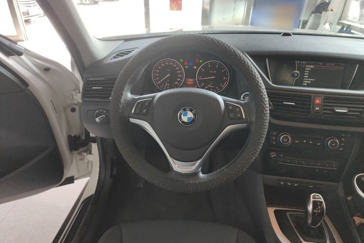 Used BMW X1 2014 sDrive18i Leading Model Steering Wheel