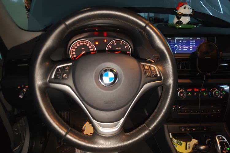 Used BMW X1 2014 sDrive18i Leading Model Steering Wheel