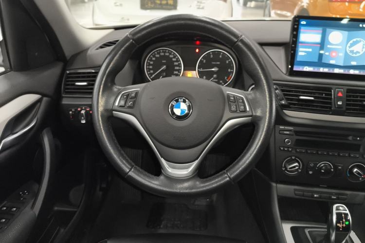 Used BMW X1 2014 sDrive18i Fashion Model Steering Wheel