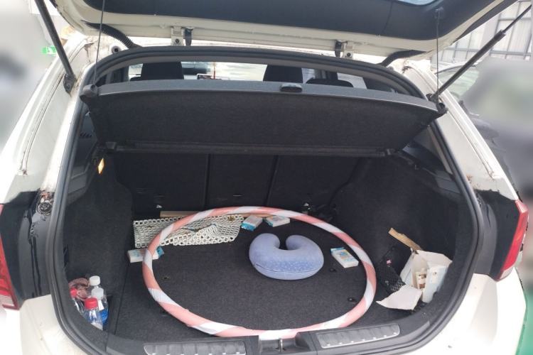 Used BMW X1 2014 sDrive18i Fashion Model Trunk