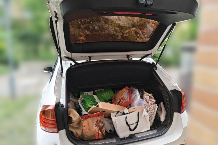 Used BMW X1 2014 sDrive18i Fashion Model Trunk