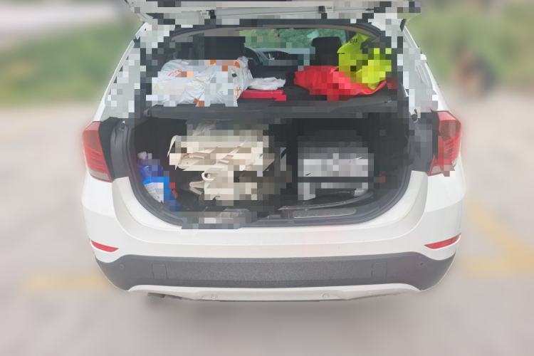 Used BMW X1 2014 sDrive18i Fashion Model Trunk