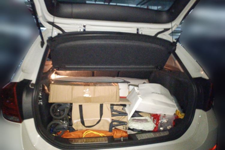 Used BMW X1 2014 sDrive18i Fashion Model Trunk