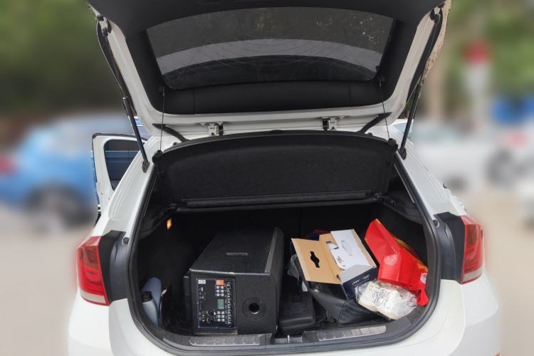 Used BMW X1 2014 sDrive18i Fashion Model Trunk
