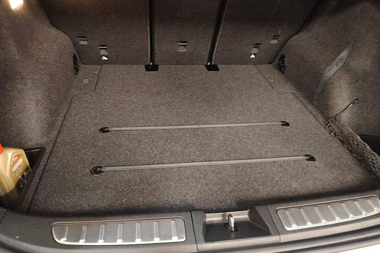 Used BMW X1 2014 sDrive18i Leading Model Trunk