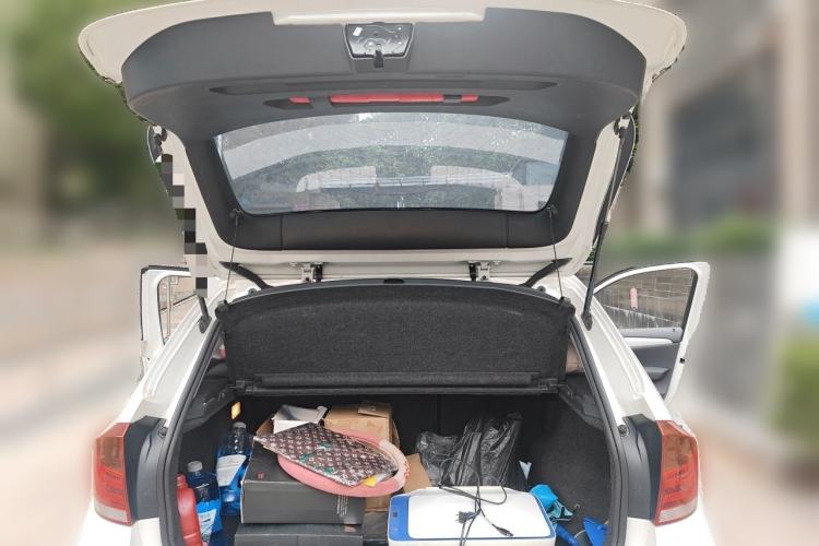 Used BMW X1 2014 sDrive18i Leading Model Trunk