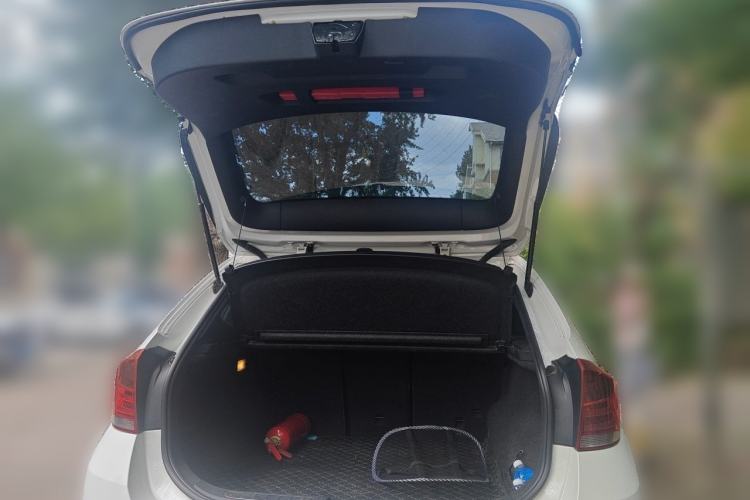 Used BMW X1 2014 xDrive20i Sports Design Package Trunk