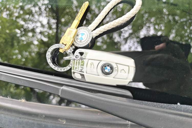 Used BMW X1 2014 sDrive18i Fashion Model Vehicle Key