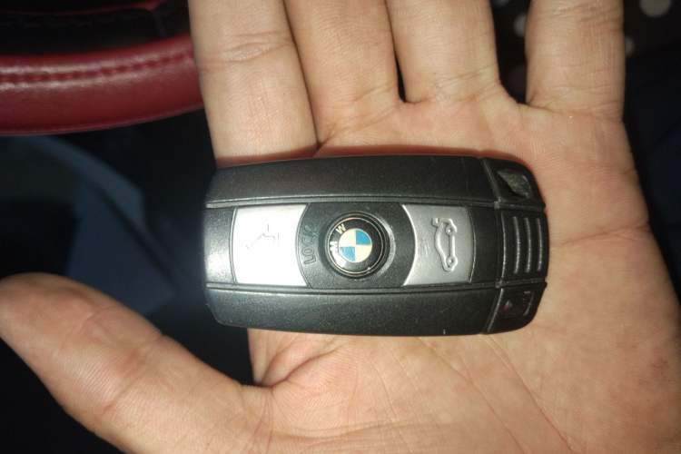 Used BMW X1 2014 xDrive28i X Design Package Vehicle Key