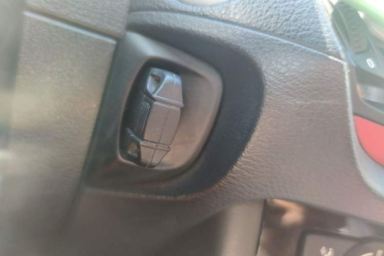 Used BMW X1 2014 xDrive20i Sports Design Package Vehicle Key
