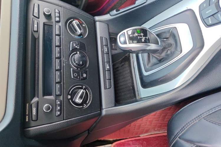 Used BMW X1 2014 sDrive18i Fashion Model Vehicle Key