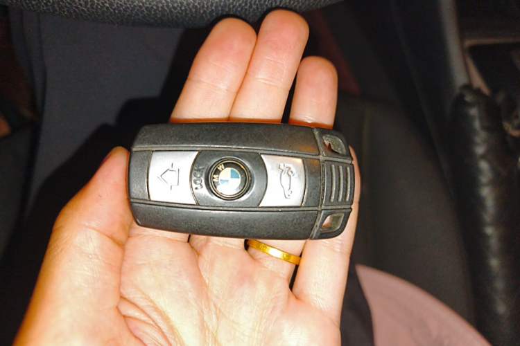 Used BMW X1 2014 sDrive18i Fashion Model Vehicle Key