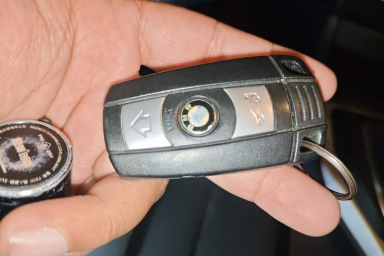 Used BMW X1 2014 sDrive18i Fashion Model Vehicle Key