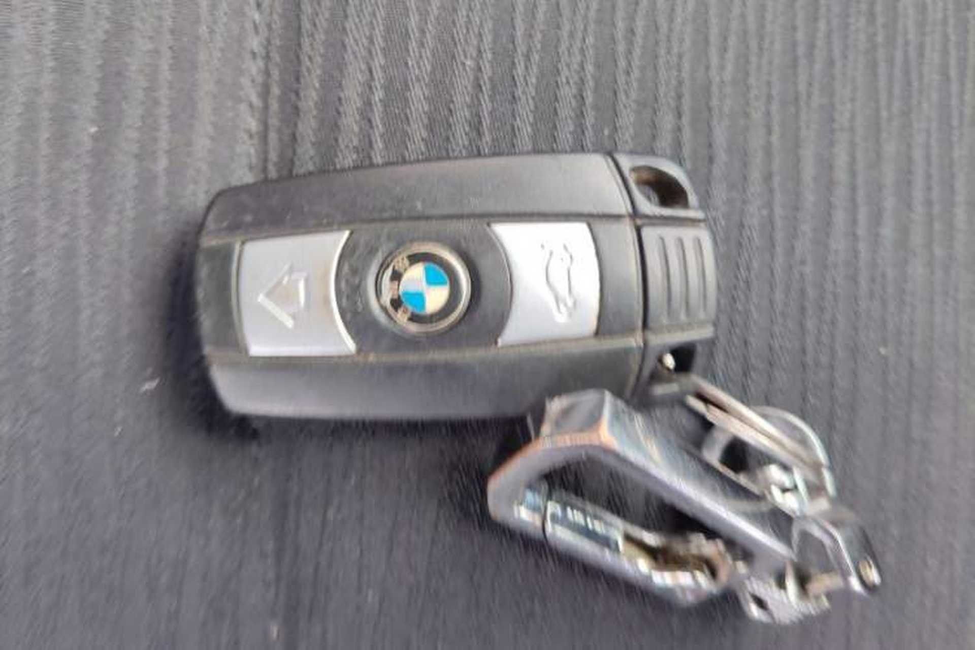 Used BMW X1 2014 sDrive18i Fashion Model Vehicle Key