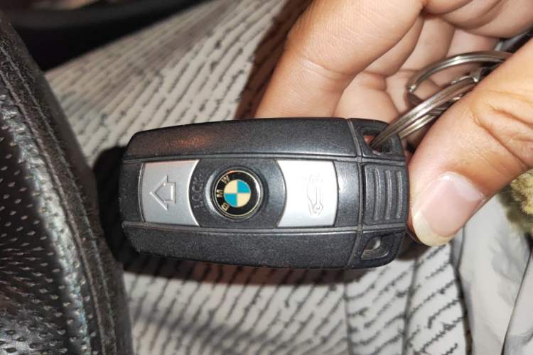 Used BMW X1 2014 sDrive18i Fashion Model Vehicle Key