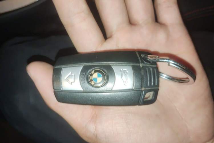 Used BMW X1 2014 xDrive20i Sports Design Package Vehicle Key