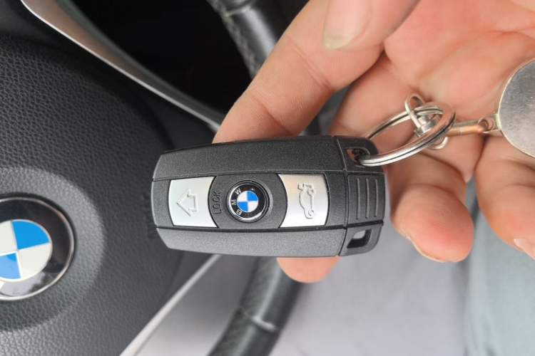 Used BMW X1 2014 sDrive18i Leading Model Vehicle Key