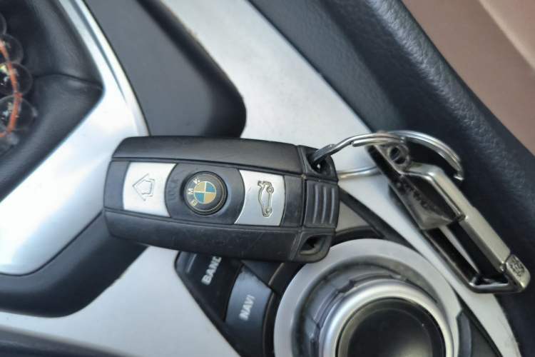 Used BMW X1 2014 sDrive18i Leading Model Vehicle Key