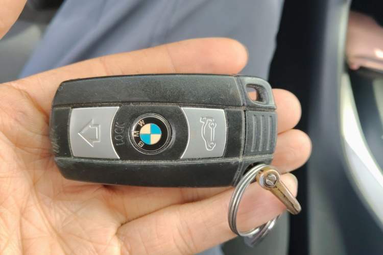 Used BMW X1 2014 sDrive18i Fashion Model Vehicle Key