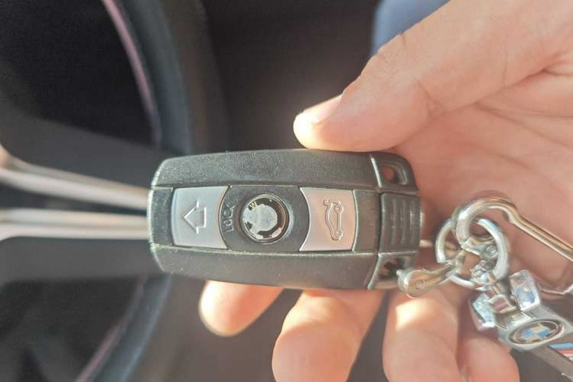 Used BMW X1 2014 sDrive18i Leading Model Vehicle Key