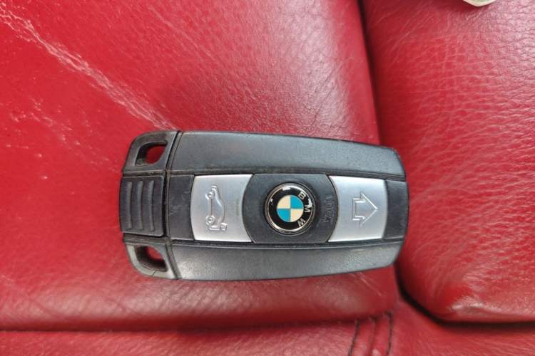 Used BMW X1 2014 xDrive20i Sports Design Package Vehicle Key