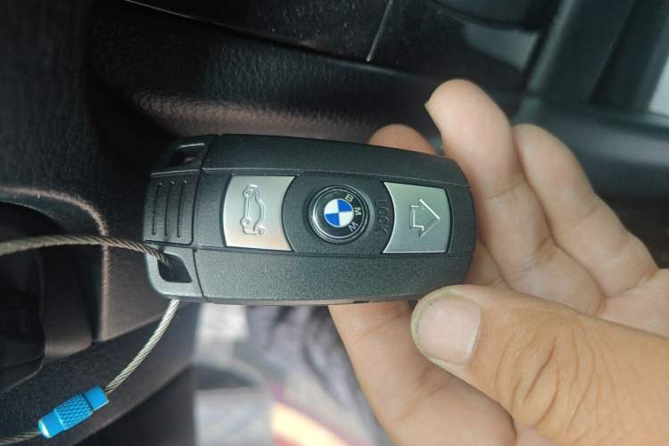 Used BMW X1 2014 xDrive20i Sports Design Package Vehicle Key