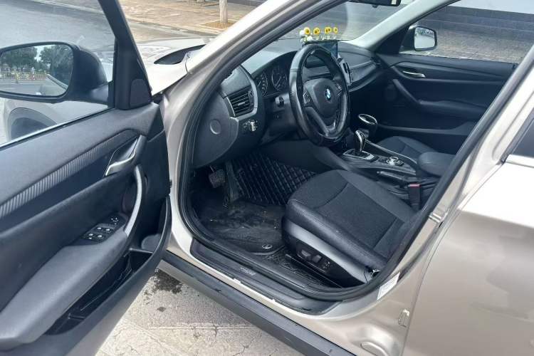 Used BMW X1 2014 sDrive18i Fashion Model Interior 1