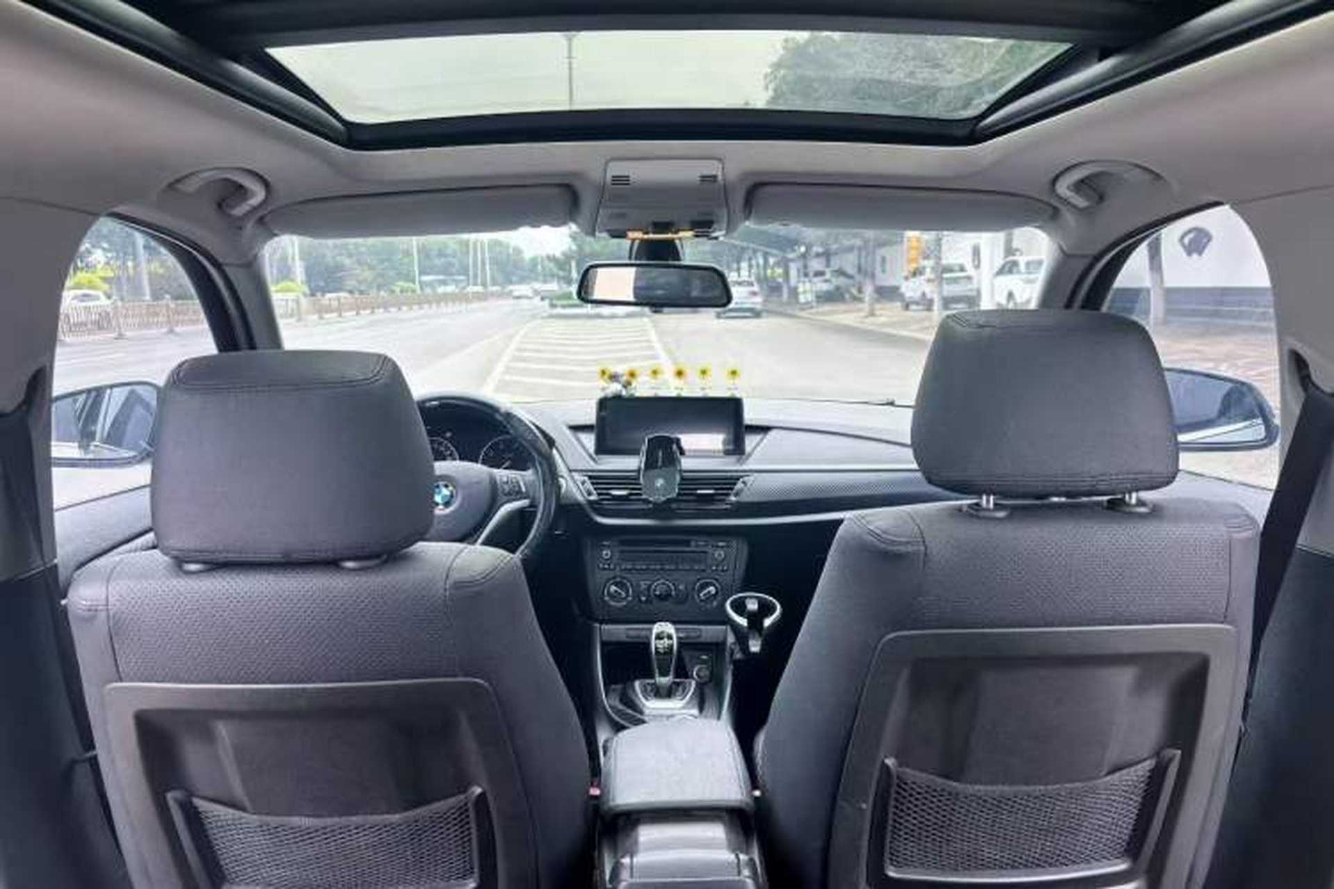 Used BMW X1 2014 sDrive18i Fashion Model Interior 3