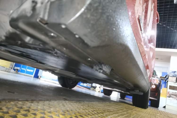 Used BMW X1 2014 sDrive18i Leading Model Left Side Sill