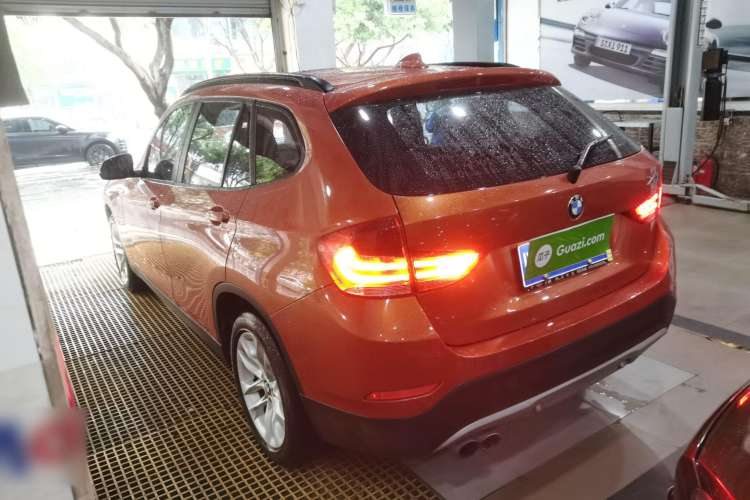 Used BMW X1 2014 sDrive18i Leading Model Rear Left 45 Deg