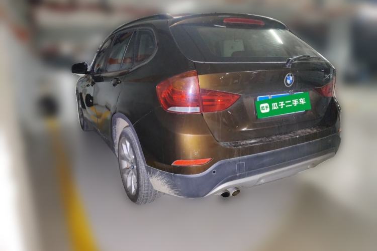 Used BMW X1 2014 sDrive18i Fashion Model Rear Left 45 Deg
