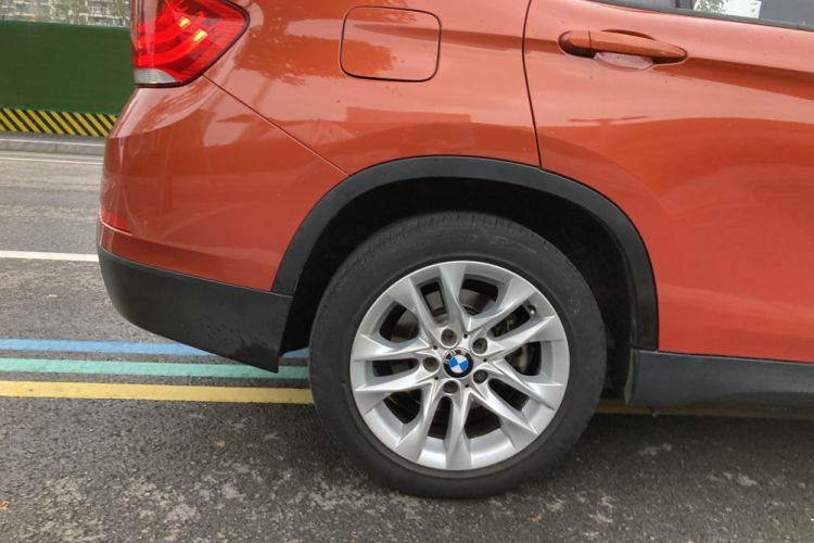 Used BMW X1 2014 sDrive18i Leading Model Right Rear Wheel Hub