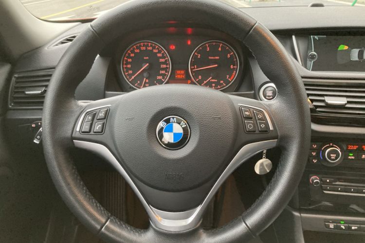 Used BMW X1 2014 sDrive18i Leading Model Steering Wheel
