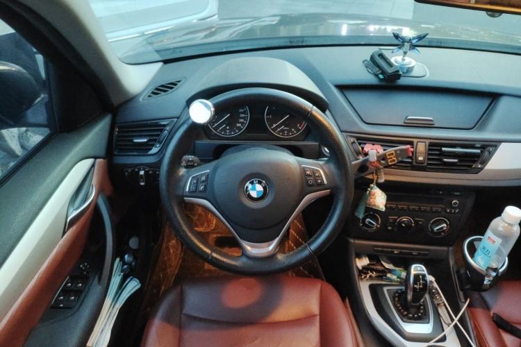 Used BMW X1 2014 sDrive18i Fashion Model Steering Wheel